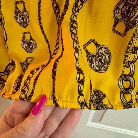 Vneck Chain Lock & Key Heart Print Sonoma Blouse Medium Top Ruched Romantic - Picture 2 of 10